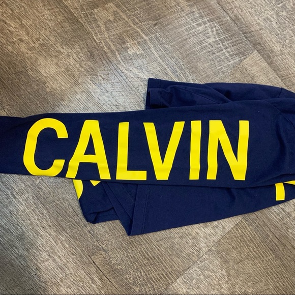 Calvin Klein Jeans Navy Crop Shirt - Picture 3 of 5